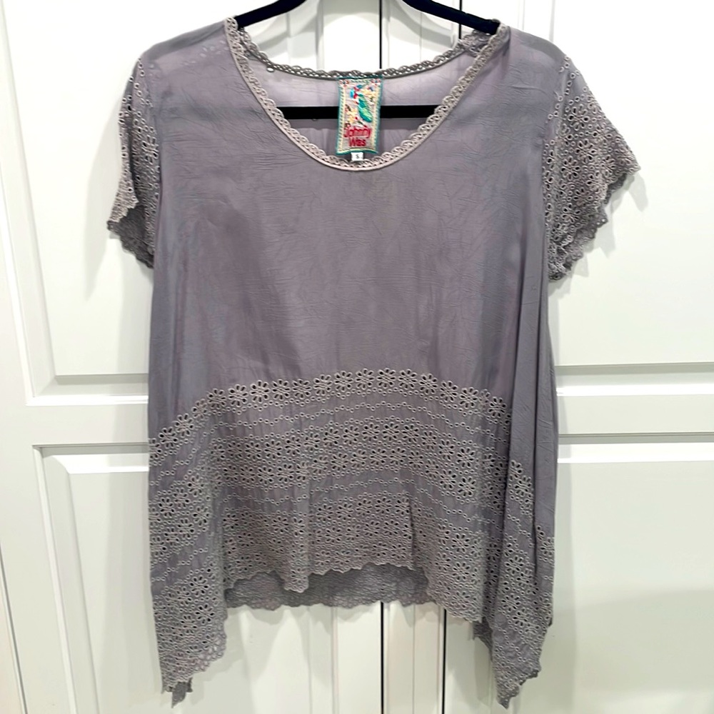 Johnny Was tunic small grey rayon